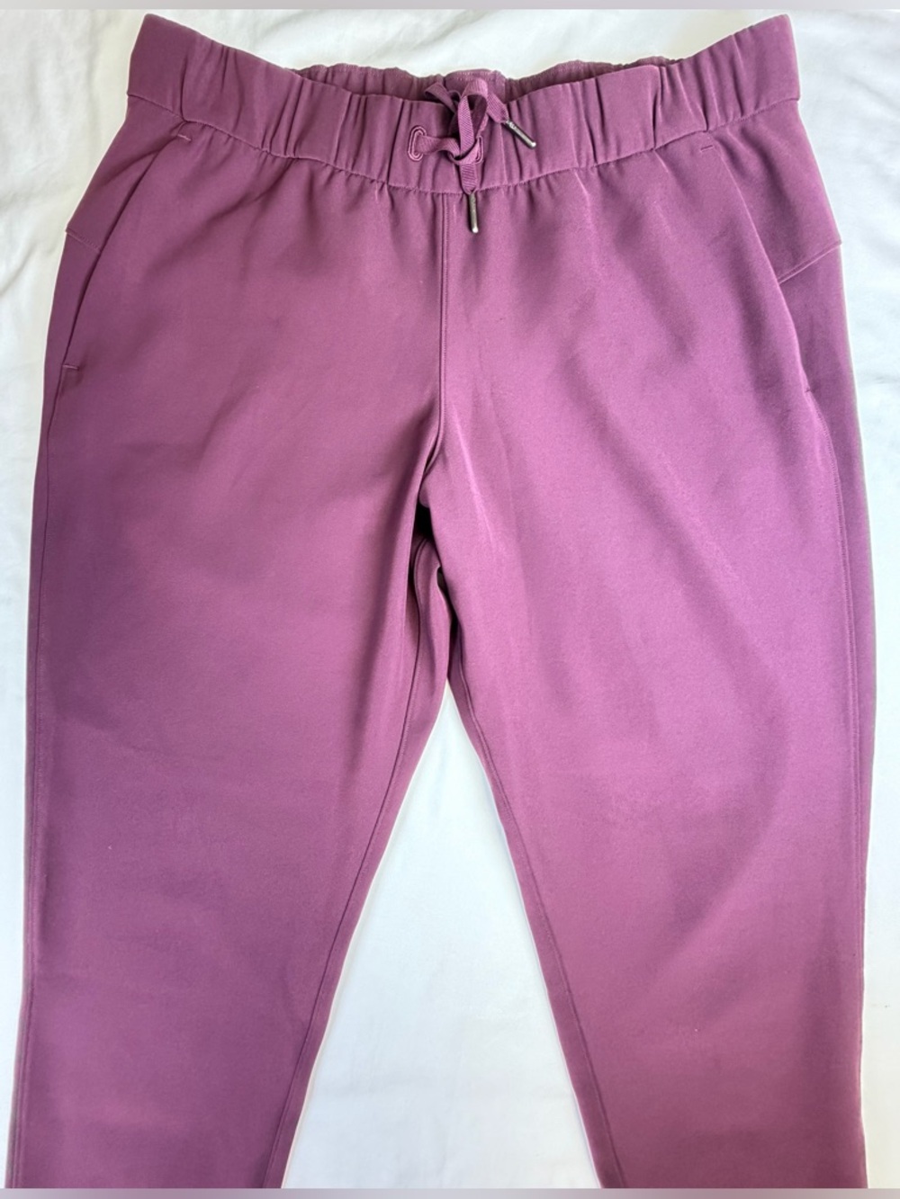 lululemon athletica Straight-Leg Jogger Pants - Mauve - Picture 4 of 13